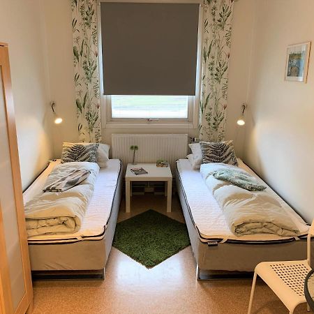Haellefors Vandrarhem-Hostel & Kanotcenter Extérieur photo