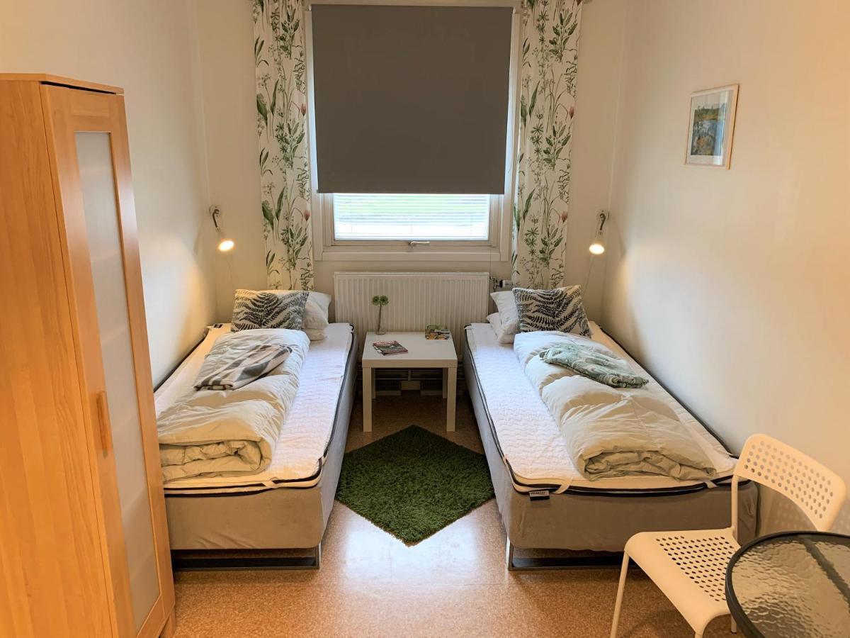 Haellefors Vandrarhem-Hostel & Kanotcenter Extérieur photo