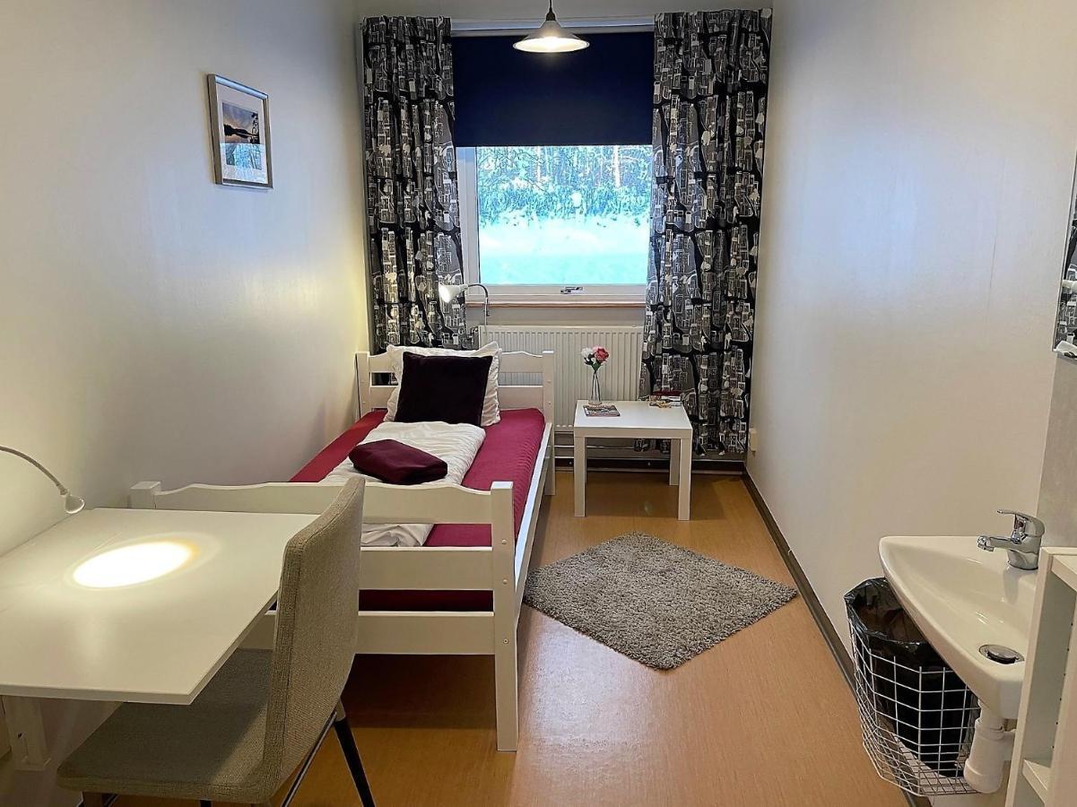 Haellefors Vandrarhem-Hostel & Kanotcenter Extérieur photo