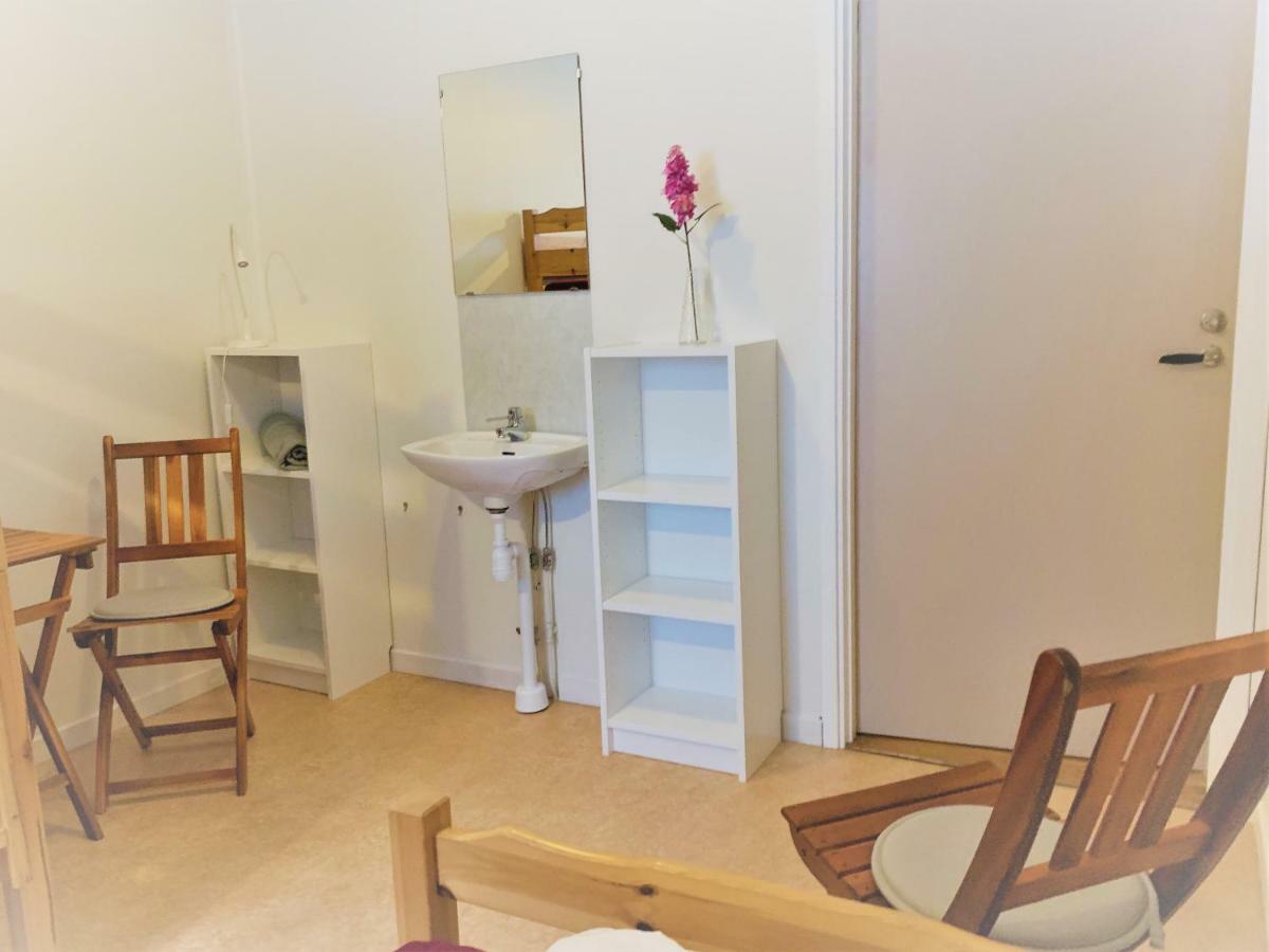 Haellefors Vandrarhem-Hostel & Kanotcenter Extérieur photo